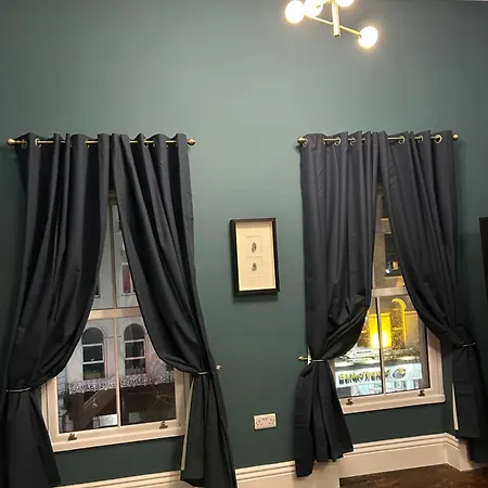 Апартаменты Patrick Street Townhouse