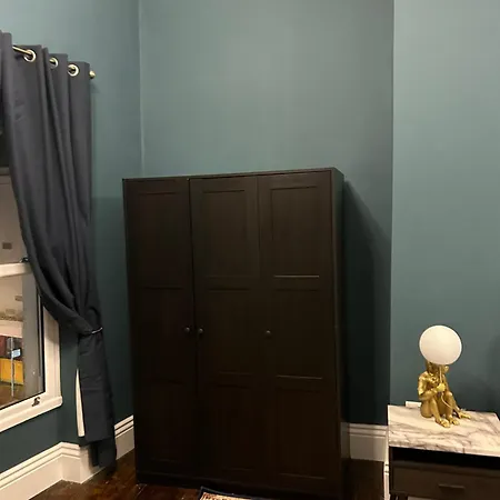 Patrick Street Townhouse *