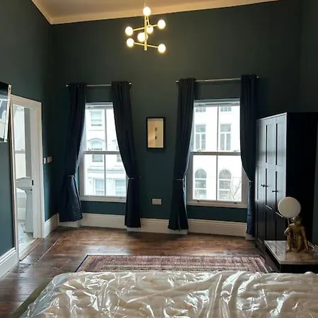 Patrick Street Townhouse كورك