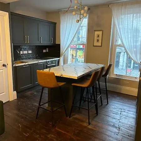 شقة Patrick Street Townhouse